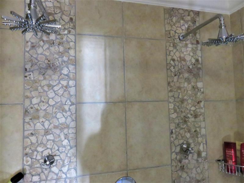 4 Bedroom Property for Sale in Myburgh Park Western Cape